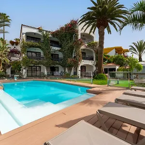 https://alsol-el-chaparral.in-canary-islands.com